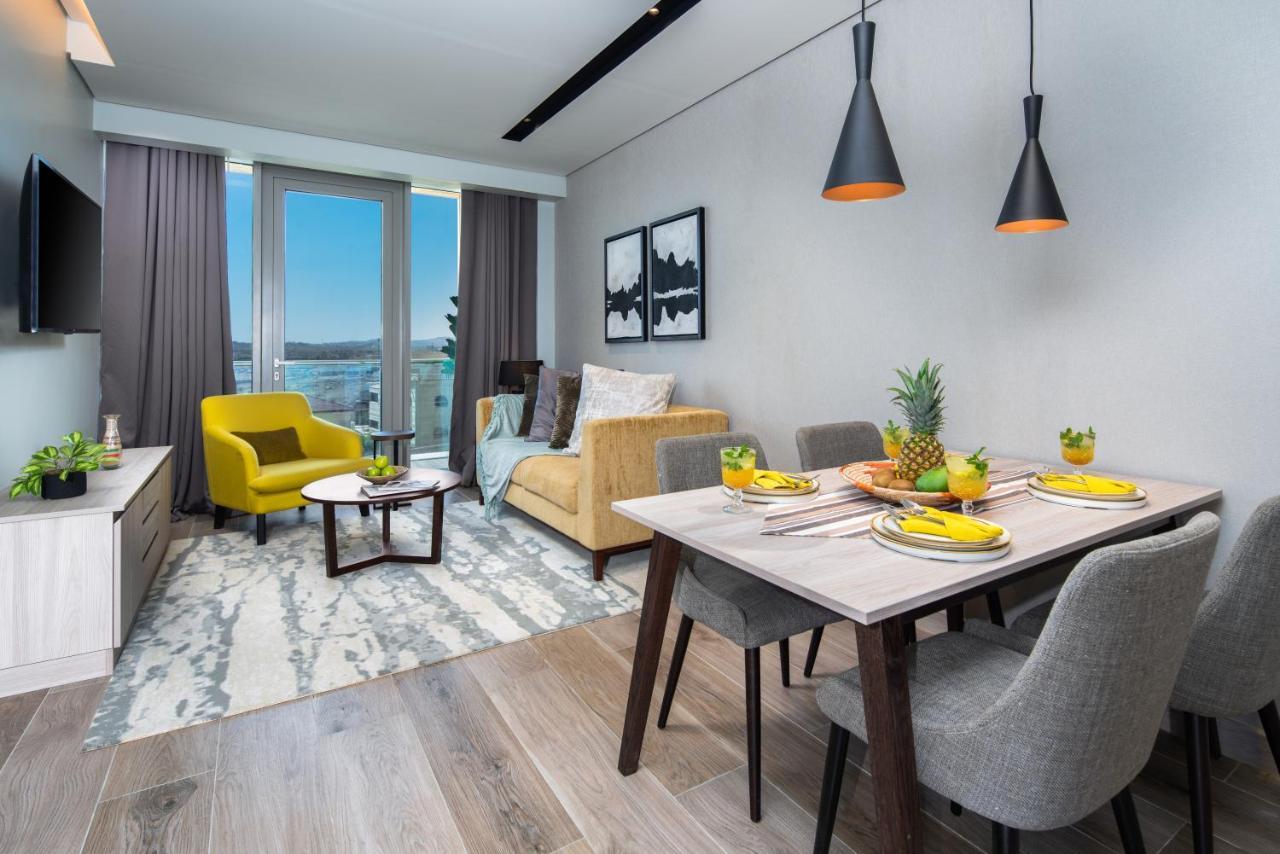 Citadines Abha Aparthotel Eksteriør bilde A staged apartment at The Standard